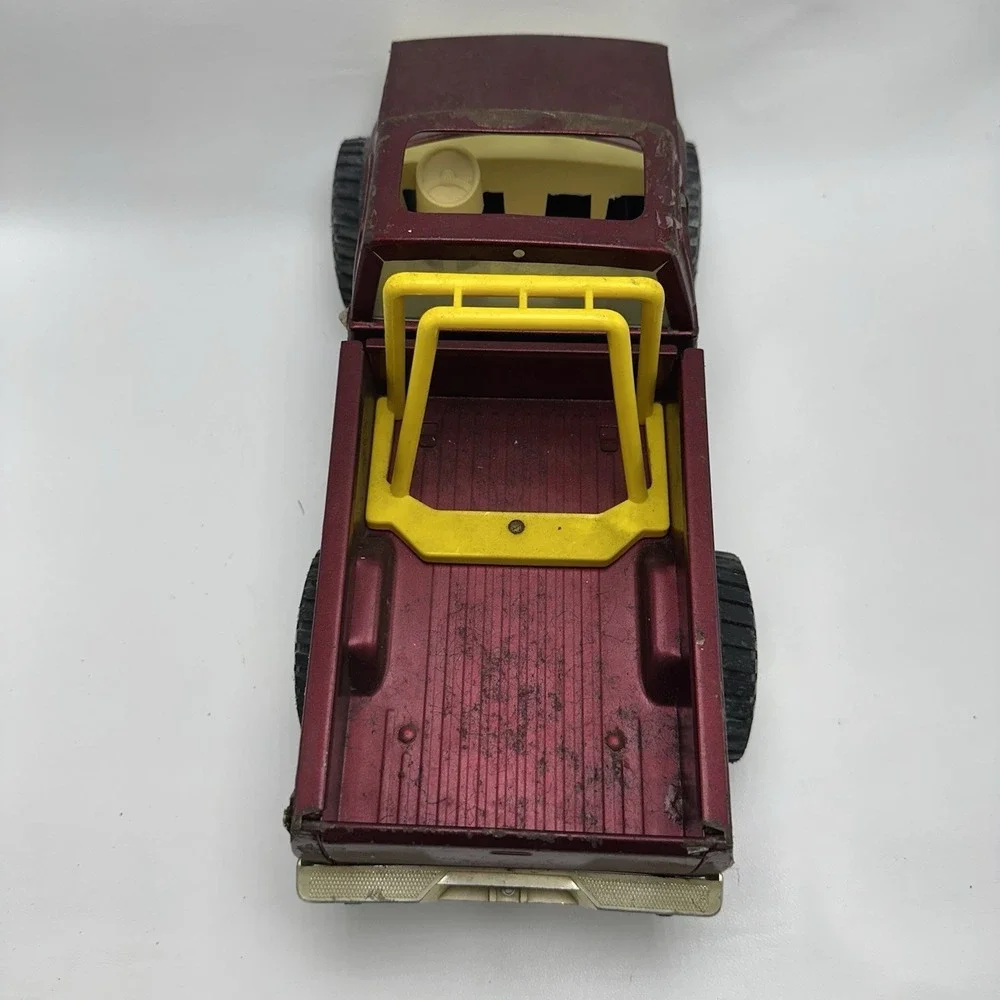 Vintage NYLINT Pressed Steel Rhino 2 LUV 4x4 Chevy Baja Pickup Truck Made In USA